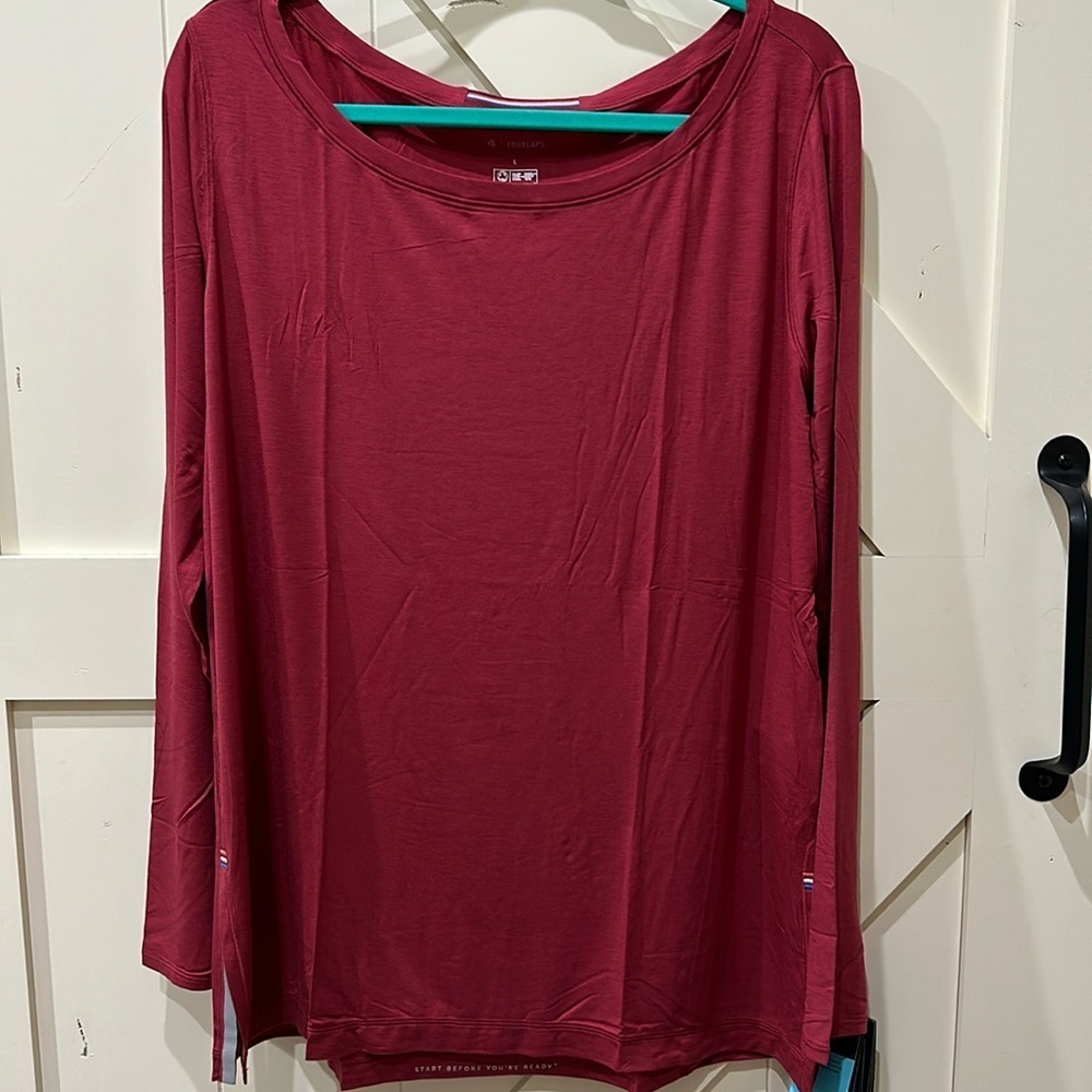 NWT Fourlaps long sleeve stamina tee.